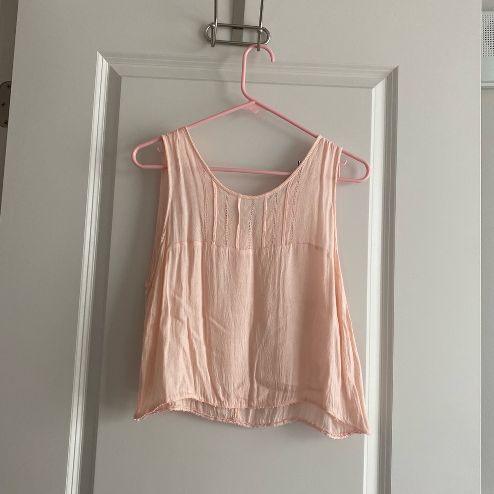 Soft light pink tank top